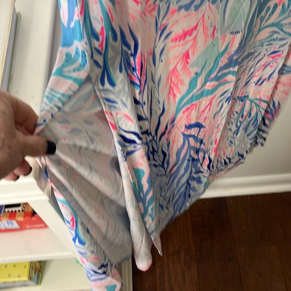 Lilly Pulitzer Wynne Maxi Dress in Crew Blue Tint Kaleidoscope Coral, Large. - Picture 7 of 11
